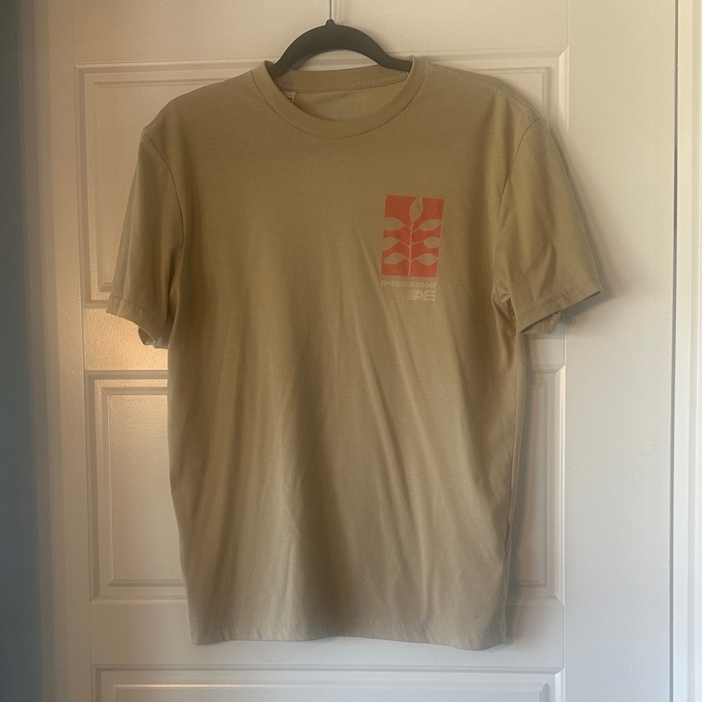 American Eagle Outfitters Tan Graphic Tee